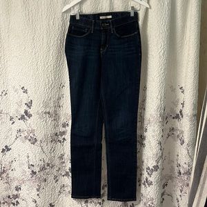 525 Levis